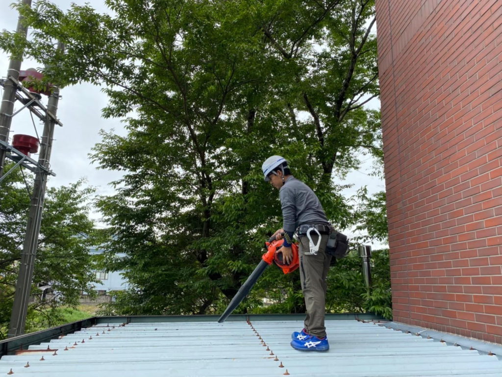 夏の暑さ対策と、屋根の保護